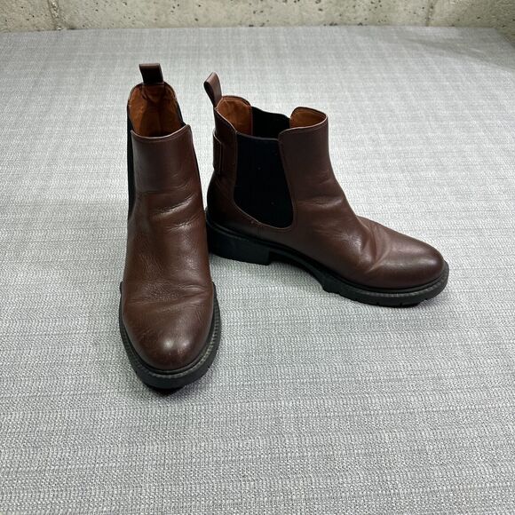 Coach Lyden Boots 10B Brown Ankle Logo Tag Pull On Leather - Picture 1 of 8